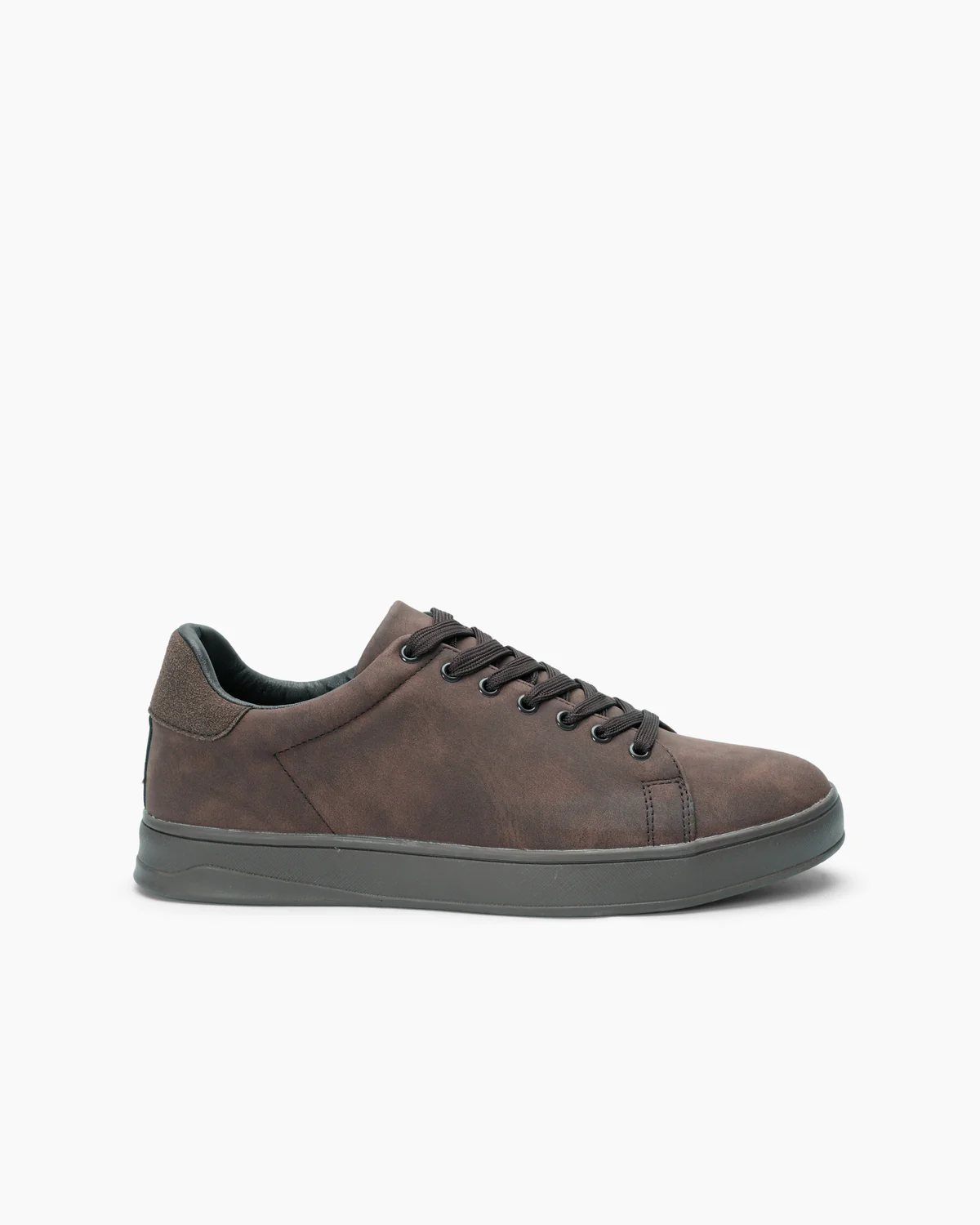 Men Sneakers – Casual Lace-Up Shoes